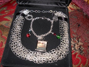 best_necklace:bracelet