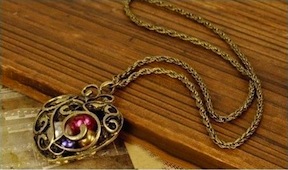 Renee Reynolds prize giveaway bronze long necklace with locket