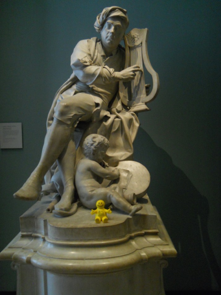 Squidgeworth and the Handel statue that used to sit in Vauxhall Gardens